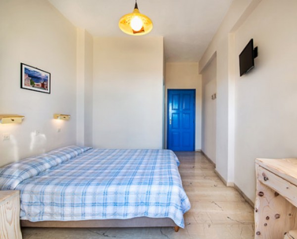 STANDARD TRIPLE ROOM